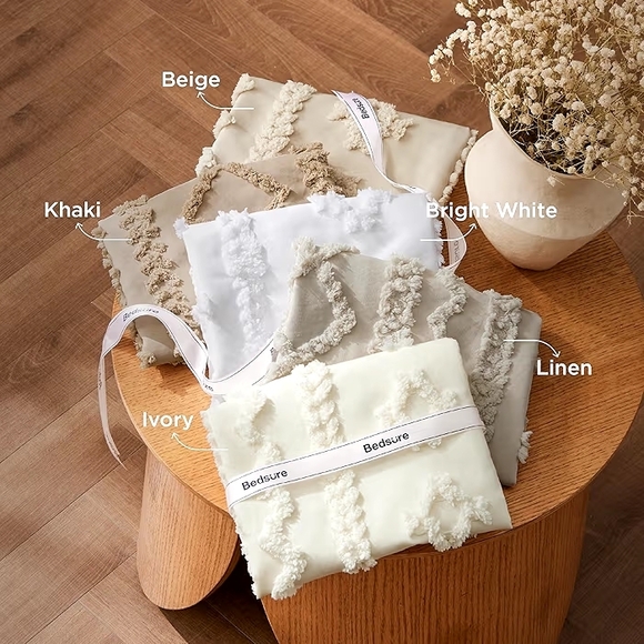 Elegant Tufted Boho Oversized King Comforter Set - Picture 3 of 9